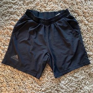 Men’s black workout shorts